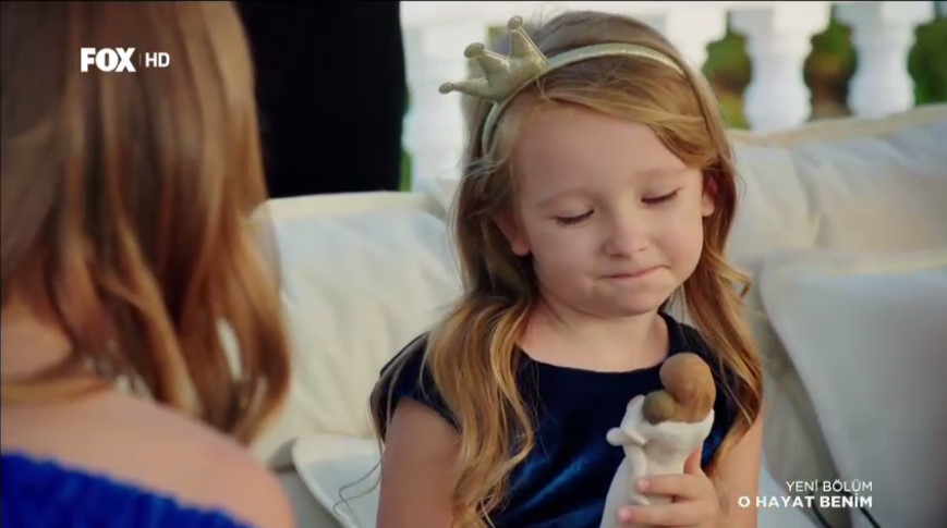 Efsun sparge bibeloul de la&nbsp;Bahar!