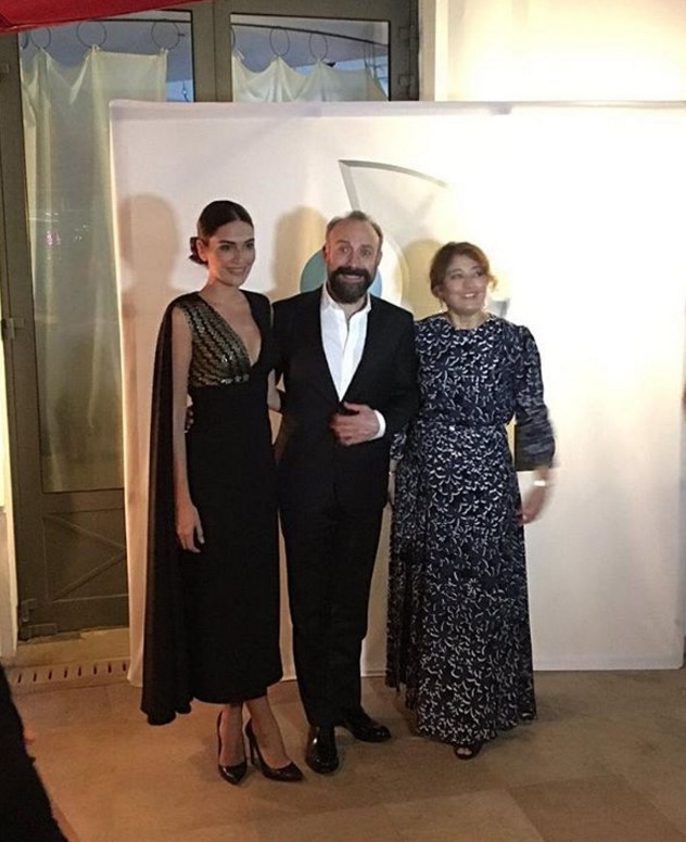 bandicam-2016-10-19-00-27-57-404