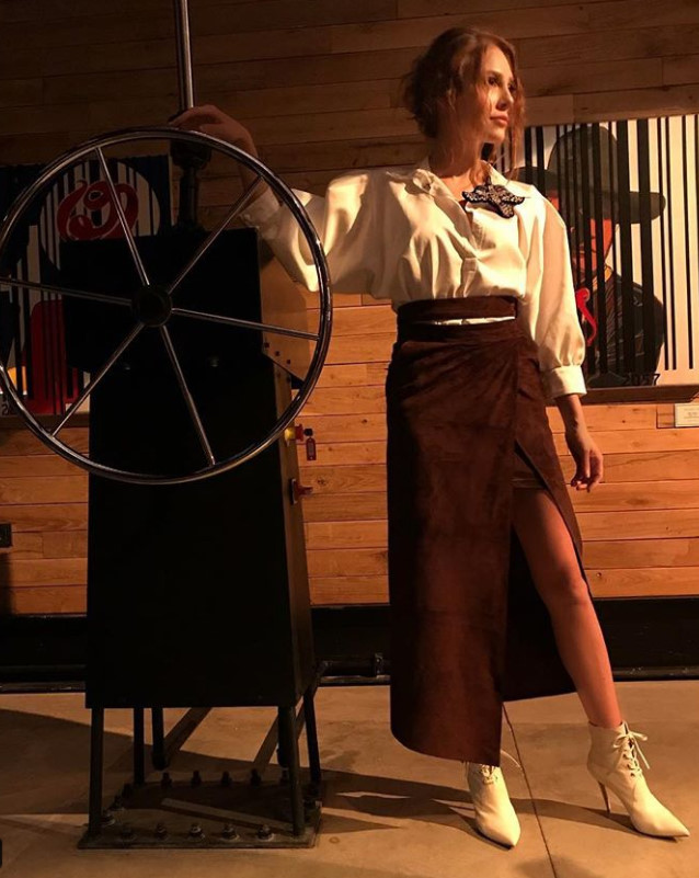 bandicam 2017-11-16 22-28-08-355.jpg