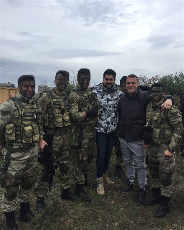 burak-ozcivi-031701QB