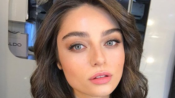 Ea va fi partenera lui Çağatay&nbsp;Ulusoy?