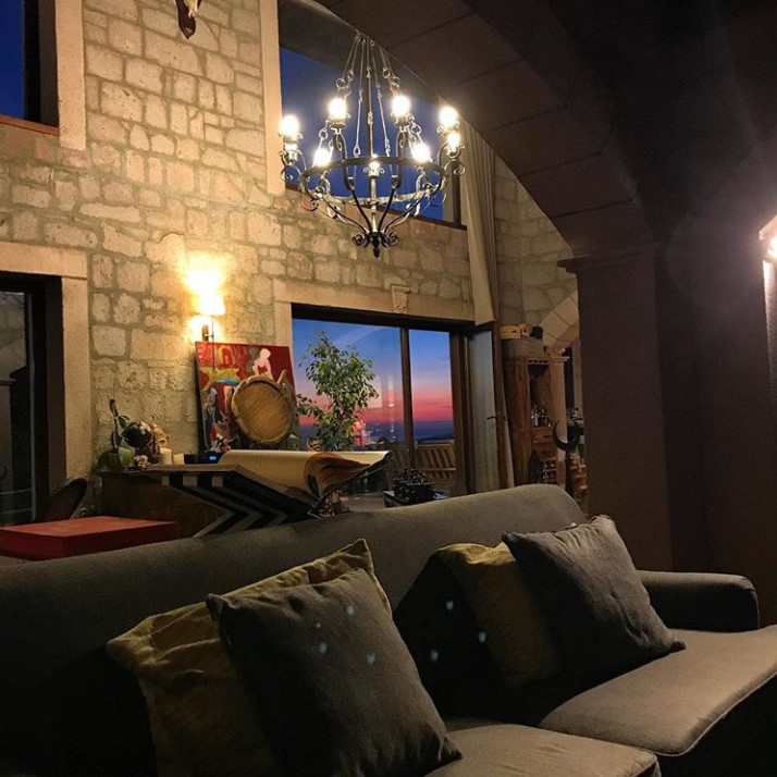 bandicam 2018-04-22 23-35-38-360