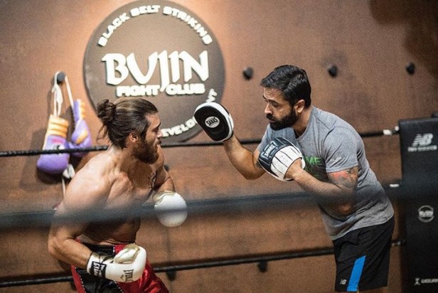 bandicam 2018-09-14 23-35-44-965