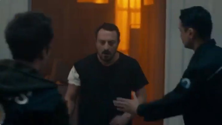 bandicam 2018-12-04 23-33-53-439.jpg