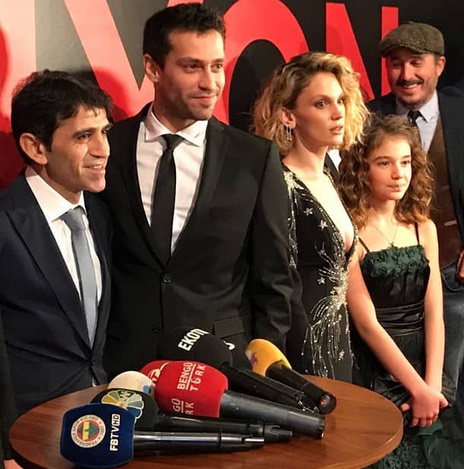 bandicam 2018-12-05 23-32-15-576