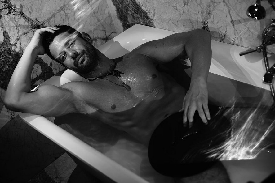 bandicam 2018-12-17 10-25-05-805.jpg