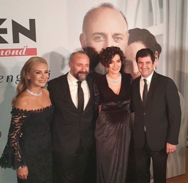 bandicam 2019-11-13 06-18-04-042