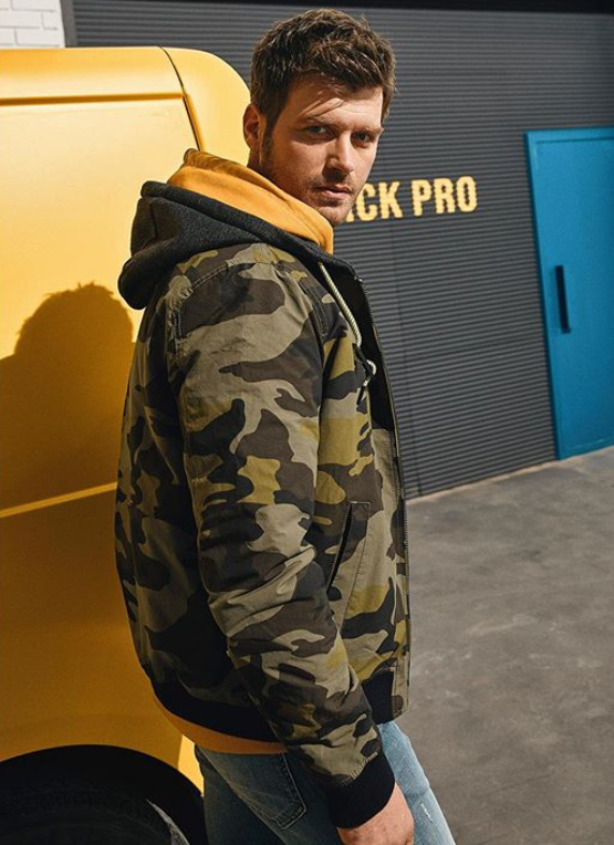 bandicam 2020-02-11 10-57-40-652