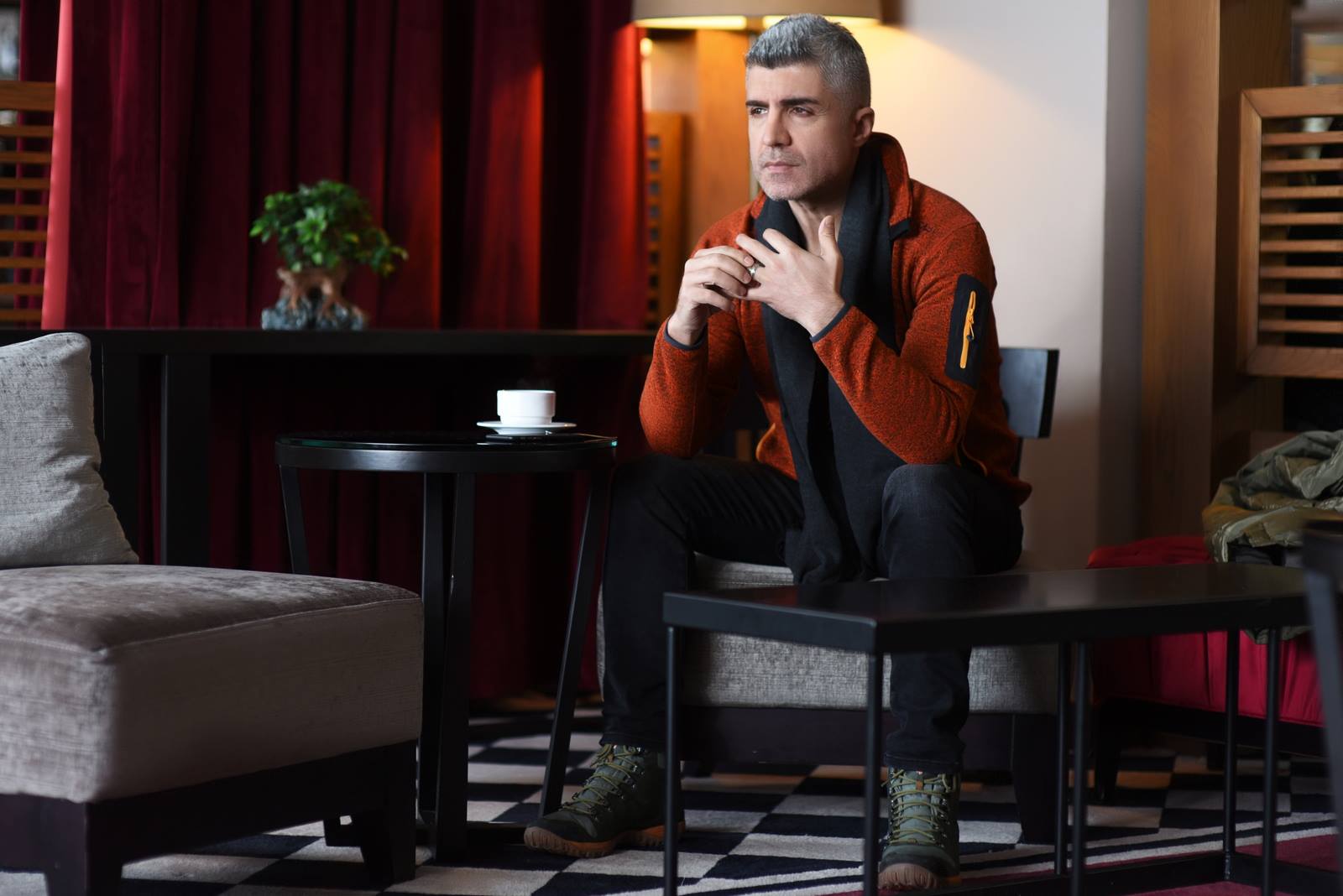 ozcandeniz01