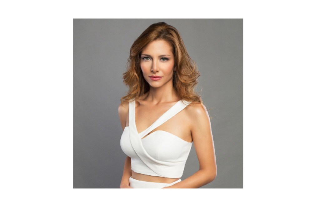 Este oficial: Ezgi Asaroğlu va fi vecina Ezo a lui Ali&nbsp;Vefa