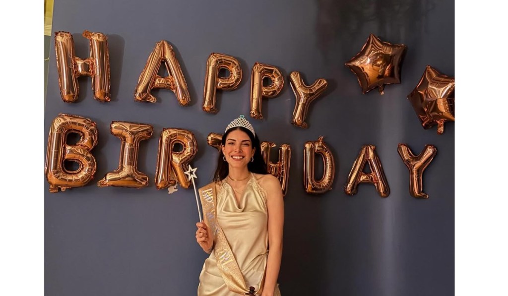 La mulți ani, Deniz&nbsp;Baysal!